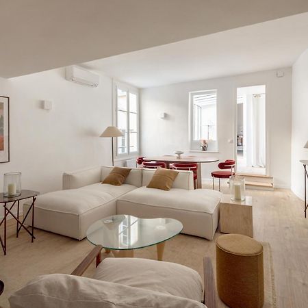Appartement Luxueux Au Coeur De Saint Germain Des Pres Parigi Esterno foto